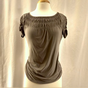 The Limited gray shortsleeve blouse